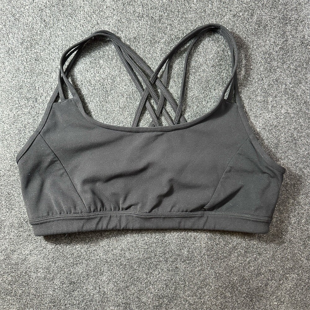 LululemonSports Bra Womens Size M Black Strappy Criss Cross Back Medium